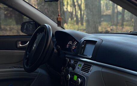 Hyundai Sonata VI, 2005 год, 590 000 рублей, 6 фотография