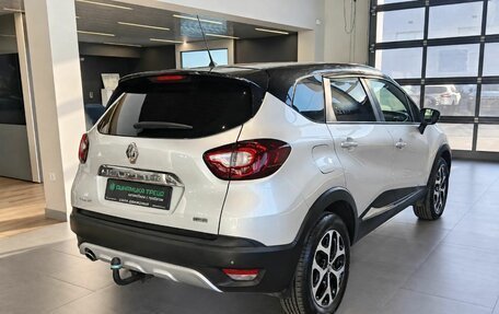 Renault Kaptur I рестайлинг, 2017 год, 1 199 000 рублей, 4 фотография