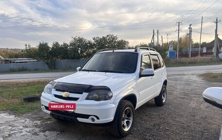 Chevrolet Niva I рестайлинг, 2019 год, 829 000 рублей, 5 фотография