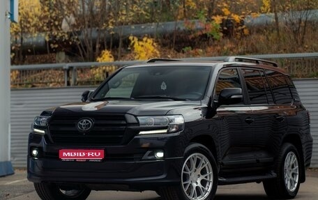 Toyota Land Cruiser 200, 2019 год, 7 490 000 рублей, 1 фотография