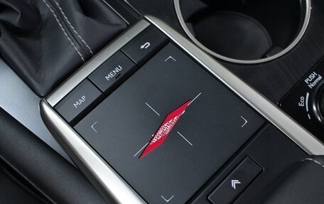 Lexus RX IV рестайлинг, 2022 год, 5 870 000 рублей, 13 фотография