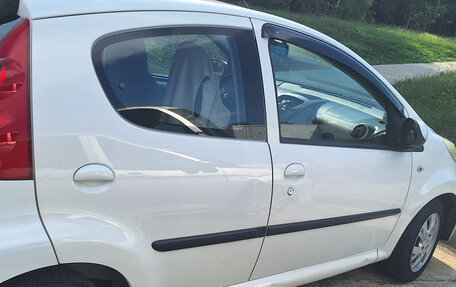 Peugeot 107 I рестайлинг, 2007 год, 325 000 рублей, 2 фотография