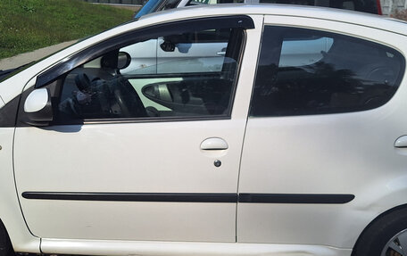 Peugeot 107 I рестайлинг, 2007 год, 325 000 рублей, 3 фотография