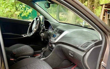 Hyundai Solaris II рестайлинг, 2016 год, 760 000 рублей, 12 фотография