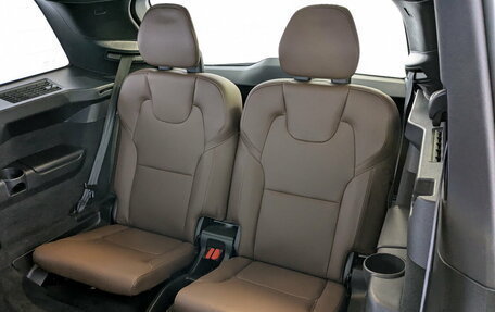 Volvo XC90 II рестайлинг, 2021 год, 4 650 000 рублей, 28 фотография