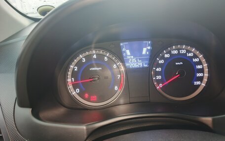 Hyundai Solaris II рестайлинг, 2012 год, 850 000 рублей, 9 фотография