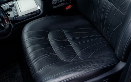 Toyota Land Cruiser 200, 2019 год, 7 490 000 рублей, 36 фотография