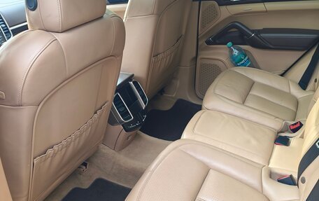 Porsche Cayenne III, 2016 год, 2 650 000 рублей, 10 фотография