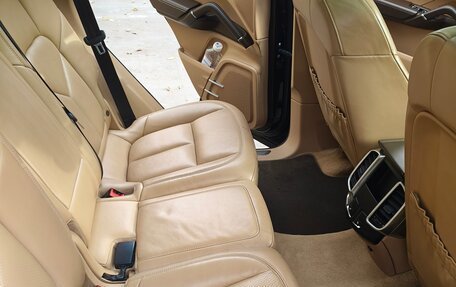 Porsche Cayenne III, 2016 год, 2 650 000 рублей, 14 фотография