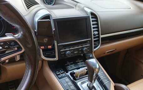 Porsche Cayenne III, 2016 год, 2 650 000 рублей, 20 фотография