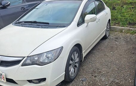 Honda Civic VIII, 2010 год, 700 000 рублей, 2 фотография