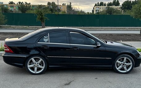 Mercedes-Benz C-Класс, 2004 год, 400 000 рублей, 2 фотография