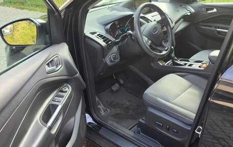 Ford Escape III, 2016 год, 1 550 000 рублей, 6 фотография