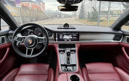 Porsche Panamera II рестайлинг, 2017 год, 5 700 000 рублей, 3 фотография