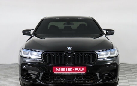 BMW 5 серия, 2020 год, 4 200 000 рублей, 3 фотография