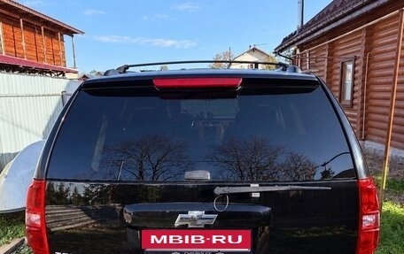 Chevrolet Tahoe III, 2008 год, 975 000 рублей, 3 фотография