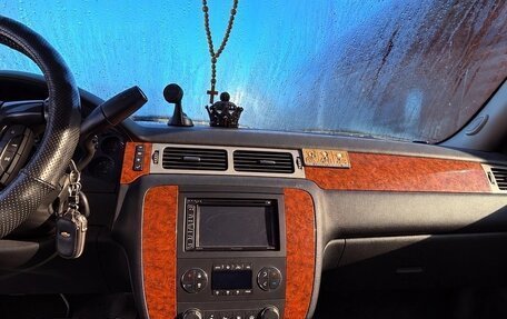 Chevrolet Tahoe III, 2008 год, 975 000 рублей, 7 фотография