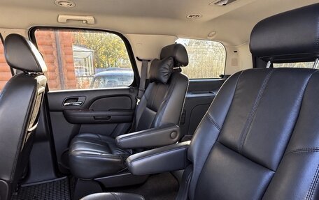 Chevrolet Tahoe III, 2008 год, 975 000 рублей, 11 фотография