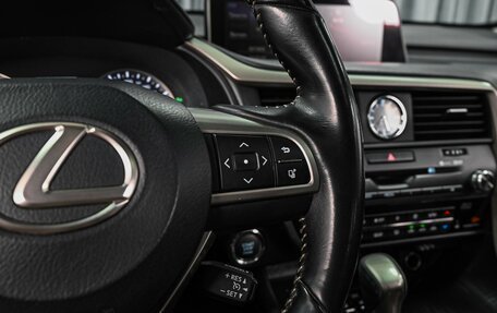 Lexus RX IV рестайлинг, 2017 год, 3 398 000 рублей, 20 фотография