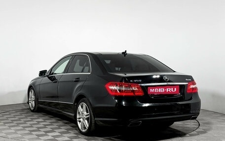 Mercedes-Benz E-Класс, 2010 год, 1 225 000 рублей, 7 фотография