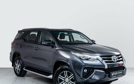 Toyota Fortuner II, 2019 год, 3 204 000 рублей, 3 фотография