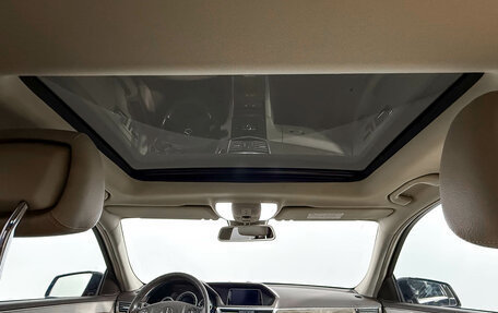 Mercedes-Benz E-Класс, 2010 год, 1 225 000 рублей, 16 фотография