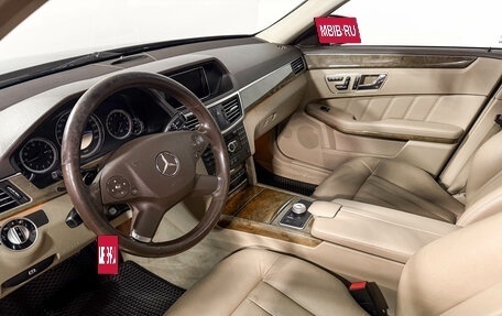 Mercedes-Benz E-Класс, 2010 год, 1 225 000 рублей, 9 фотография