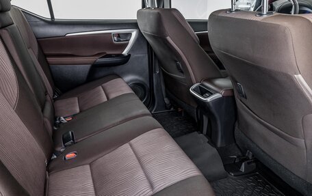 Toyota Fortuner II, 2019 год, 3 204 000 рублей, 11 фотография