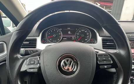Volkswagen Touareg III, 2017 год, 3 620 000 рублей, 11 фотография