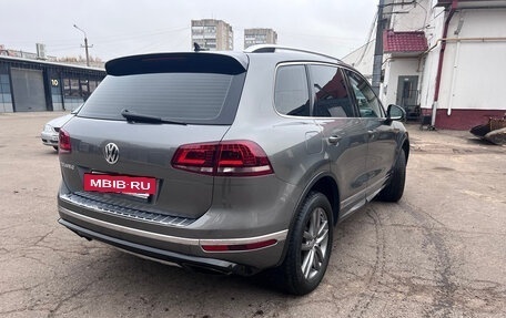 Volkswagen Touareg III, 2017 год, 3 620 000 рублей, 5 фотография