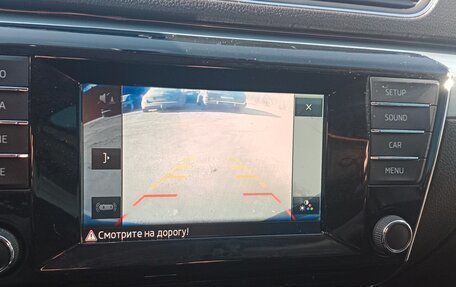 Skoda Superb III рестайлинг, 2015 год, 1 430 000 рублей, 14 фотография