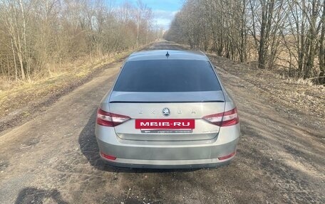 Skoda Superb III рестайлинг, 2015 год, 1 430 000 рублей, 11 фотография