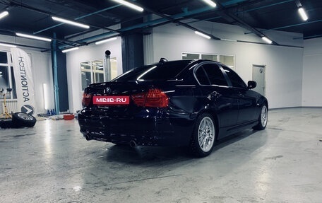 BMW 3 серия, 2009 год, 800 000 рублей, 12 фотография