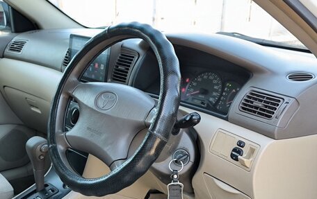 Toyota Corolla, 2004 год, 480 000 рублей, 3 фотография