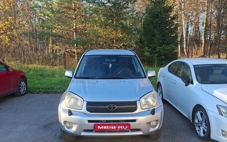 Toyota RAV4, 2004 год, 750 000 рублей, 1 фотография