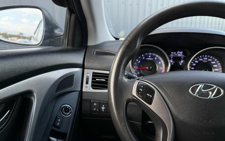 Hyundai Elantra VI, 2013 год, 990 000 рублей, 20 фотография