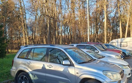 Toyota RAV4, 2004 год, 750 000 рублей, 3 фотография