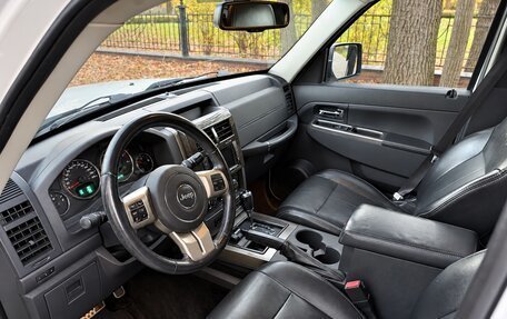 Jeep Cherokee, 2011 год, 1 250 000 рублей, 5 фотография