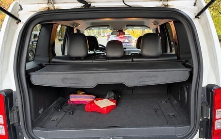 Jeep Cherokee, 2011 год, 1 250 000 рублей, 14 фотография