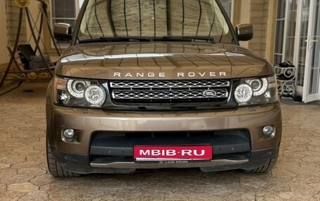 Land Rover Range Rover Sport I рестайлинг, 2010 год, 2 000 000 рублей, 1 фотография