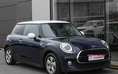 MINI Hatch, 2018 год, 1 898 000 рублей, 3 фотография