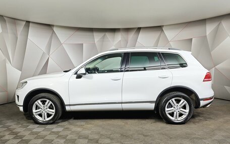 Volkswagen Touareg III, 2015 год, 2 595 000 рублей, 5 фотография