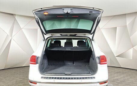 Volkswagen Touareg III, 2015 год, 2 595 000 рублей, 11 фотография