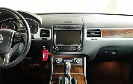 Volkswagen Touareg III, 2015 год, 2 595 000 рублей, 14 фотография