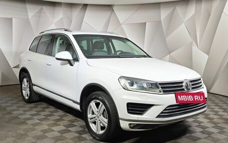 Volkswagen Touareg III, 2015 год, 2 595 000 рублей, 3 фотография