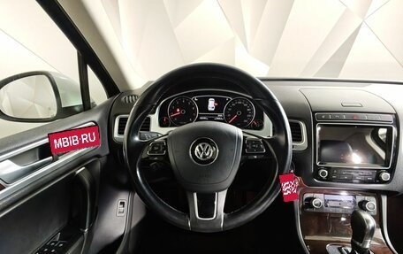 Volkswagen Touareg III, 2015 год, 2 595 000 рублей, 19 фотография