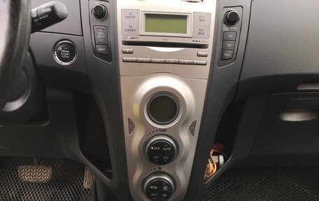 Toyota Yaris III, 2008 год, 390 000 рублей, 5 фотография