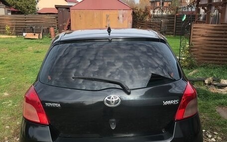 Toyota Yaris III, 2008 год, 390 000 рублей, 10 фотография
