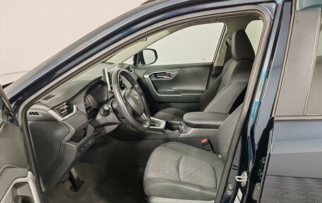Toyota RAV4, 2020 год, 2 779 000 рублей, 16 фотография