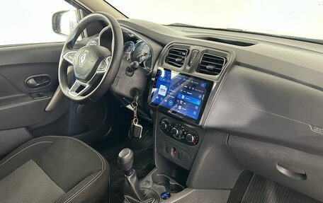 Renault Logan II, 2022 год, 1 249 000 рублей, 20 фотография